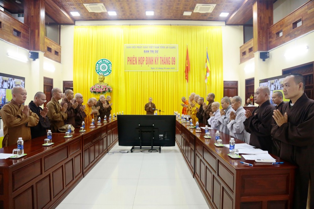 An Giang: Ban Thường trực Ban Trị sự họp triển khai Phật sự tháng 9 năm 2025