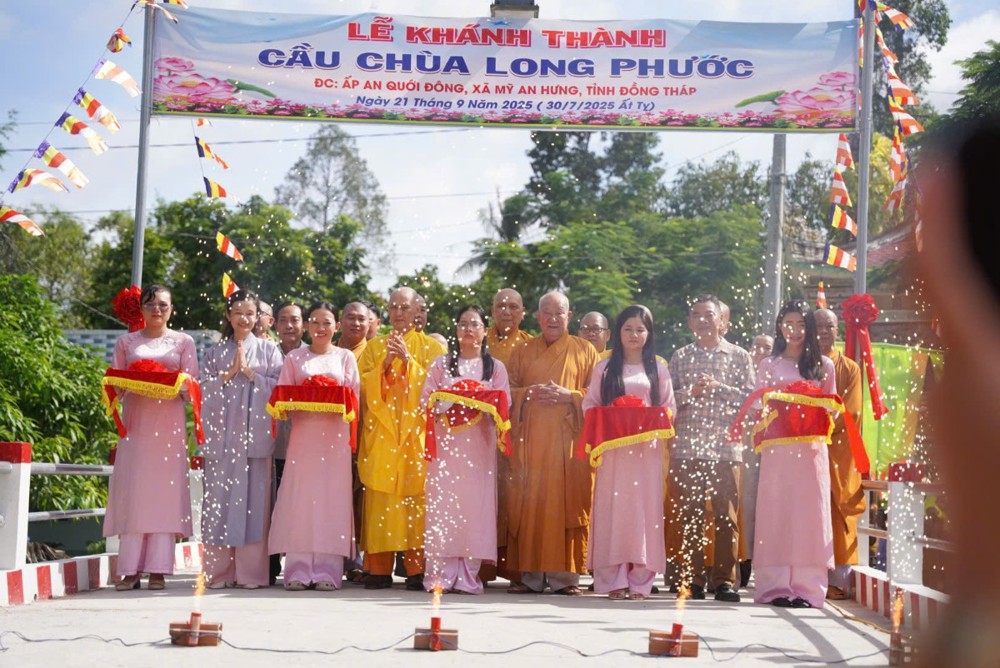 Đồng Tháp: Lễ khánh thành cầu dân sinh và Đại lễ Vu Lan báo hiếu tại chùa Long Phước