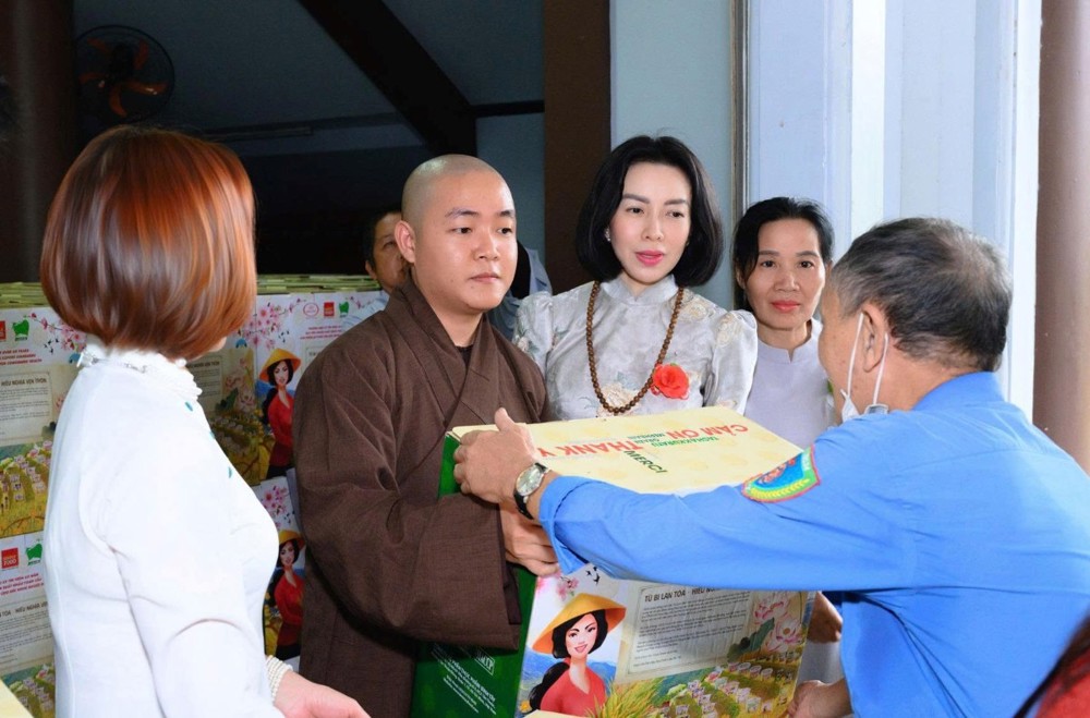 TP.HCM: Tu viện Khánh An trao tặng 350 phần quà nhân mùa Vu Lan báo hiếu PL.2569 – DL.2025