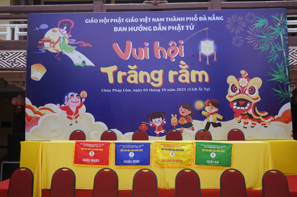 Đà Nẵng: Ban Hướng dẫn Phật tử tổ chức vui Trung thu cho thiếu nhi