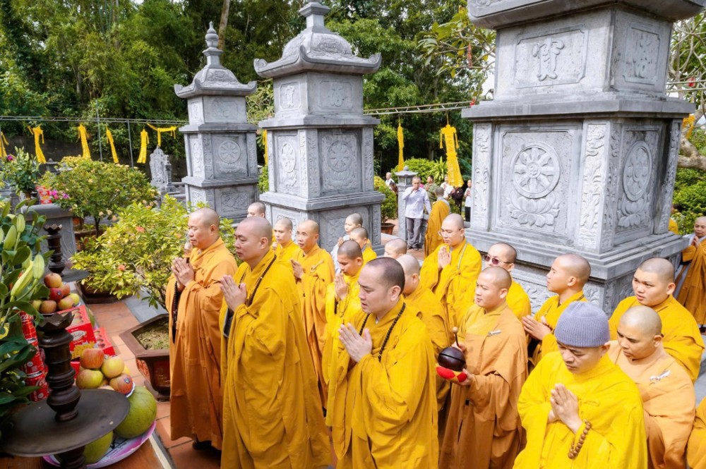 Thanh Hóa: Trang nghiêm lễ tưởng niệm 37 năm ngày Ni trưởng Thích Đàm Khoát viên tịch