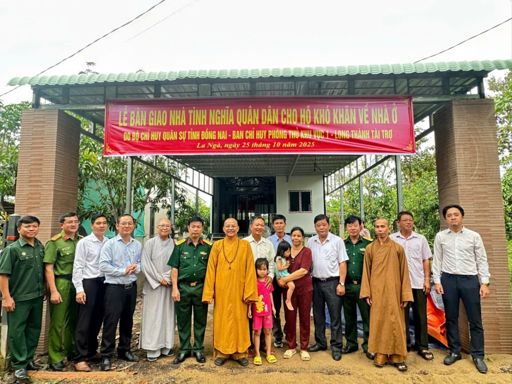 Đồng Nai: Chùa Phước An trạo tặng nhà tình thương trị giá 80 triệu đồng