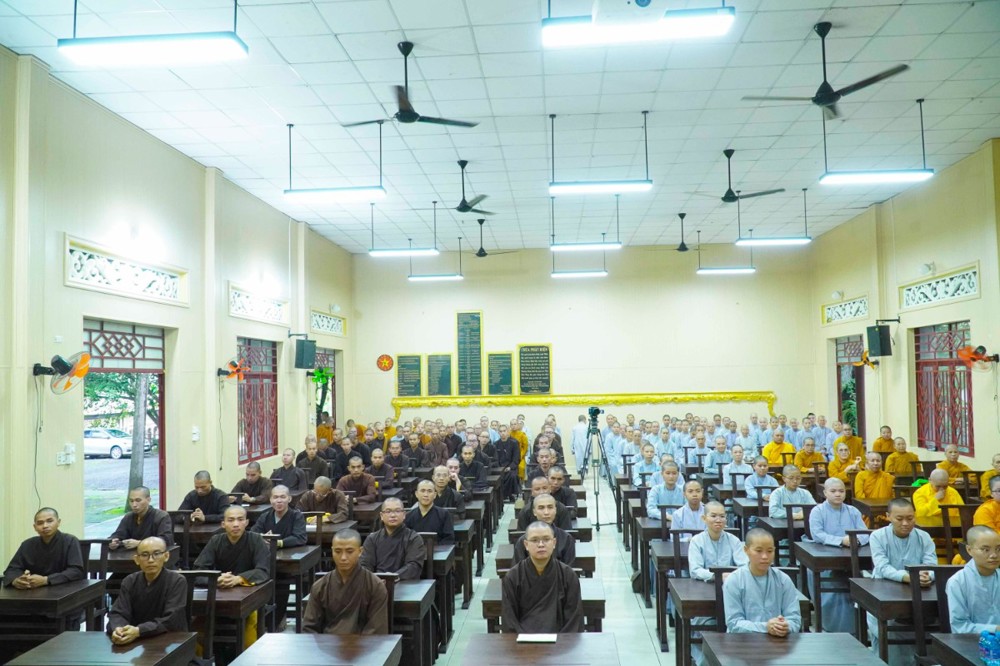 Đồng Nai: 170 Tăng Ni sinh tham dự kỳ thi tuyển sinh vào trường Trung cấp Phật học niên khóa 2026 - 2029