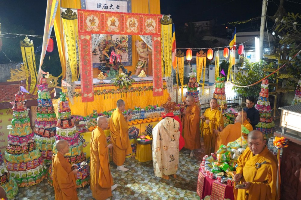 An Giang: Đại lễ trai đàn Chẩn tế bạt độ tại chùa Bửu Khánh