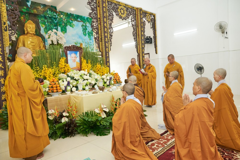 TP.HCM: Lễ húy kỵ lần thứ 19 cố Ni trưởng Thích Nữ Như Trí, khai sơn Thiên Long Ni Tự