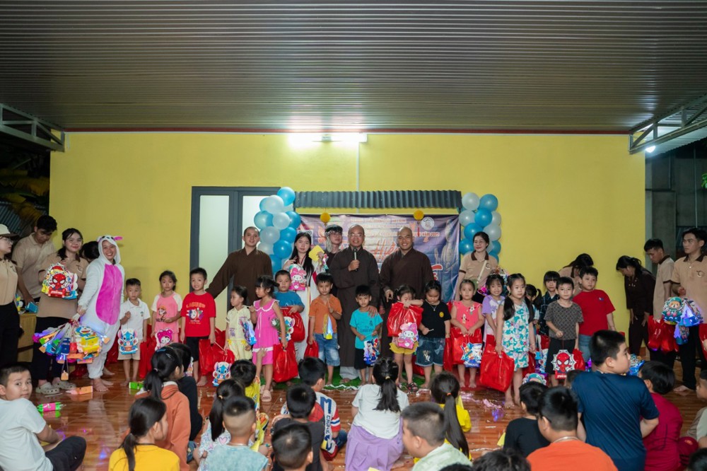 Tây Ninh: “Trăng Hiền Biên Xứ” nơi Tịnh xá Ngọc Minh