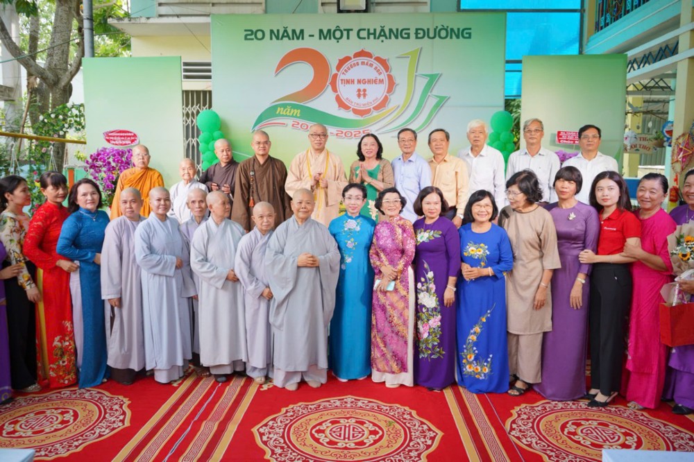 Đồng Tháp: Lễ kỷ niệm 20 năm thành lập Trường Mầm non miễn phí Tịnh Nghiêm