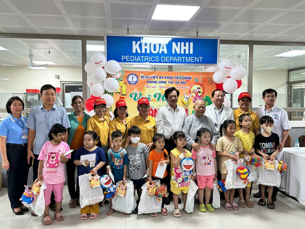 Đồng Tháp: Những hoạt động khép lại mùa Trăng của chùa Tịnh Nghiêm