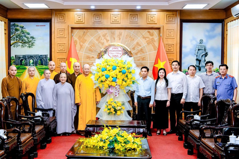 Thanh Hóa: Ban Trị sự GHPGVN tỉnh chúc mừng thành công Đại hội Đảng bộ tỉnh lần thứ XX