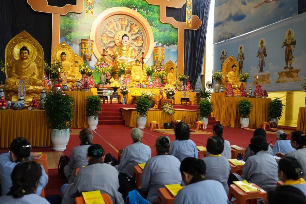 Bài giảng “Bệnh tật và Chữa lành” của TT Thích Giác Hiệp mở rộng góc nhìn y và đạo tại ngày thứ 5 Pháp hội Dược Sư XX
