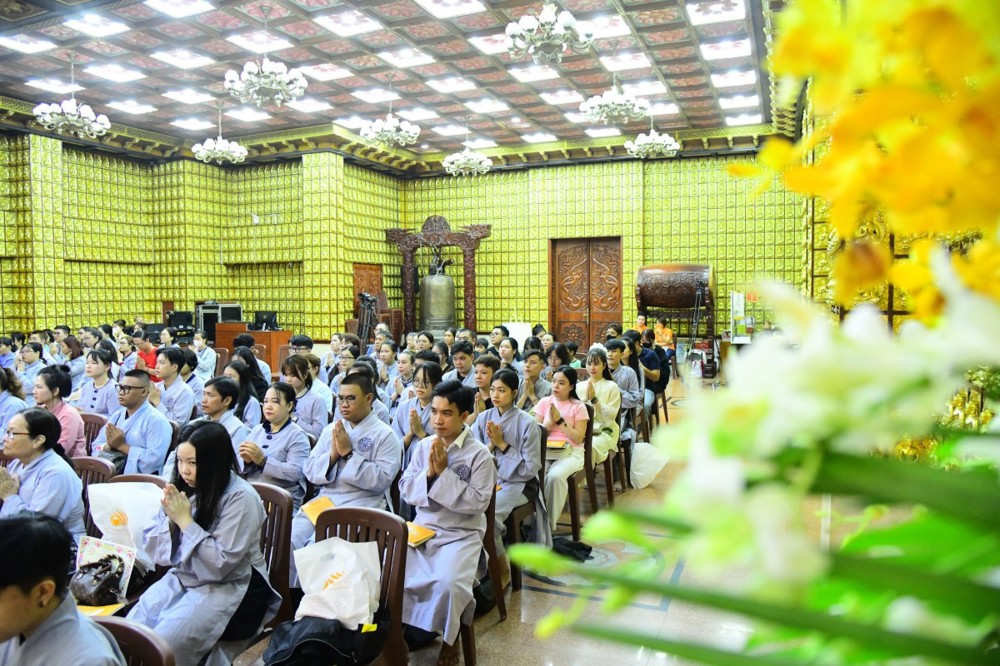 Sôi nổi Khóa tu Ngày An lạc diễn ra hàng tuần tại Chùa Giác Ngộ