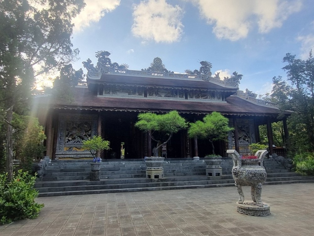 Tiếng chuông Từ Đàm: Âm vang lịch sử, ngân xa từ bi