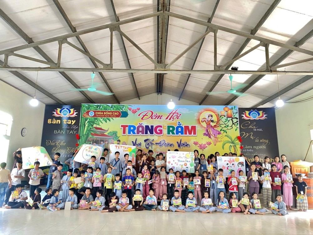 Thanh Hóa: Khóa tu “Ươm Mầm Hoa Sen” lần thứ 19 tại chùa Đống Cao