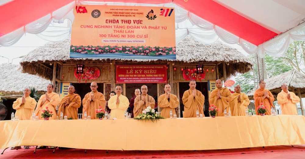 Ninh Bình: Chùa Thọ Vực đón Tăng đoàn thiền viện quốc tế Rombodhidharma (Thái Lan)