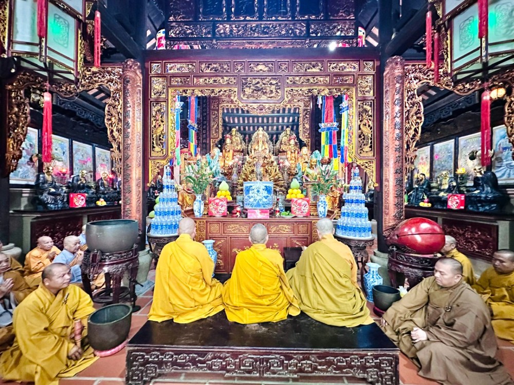 TP.HCM: Tăng Ni và Phật tử Vũng Tàu đồng tụng kinh cầu nguyện Giác linh Trưởng lão Hòa thượng Thích Trí Tịnh