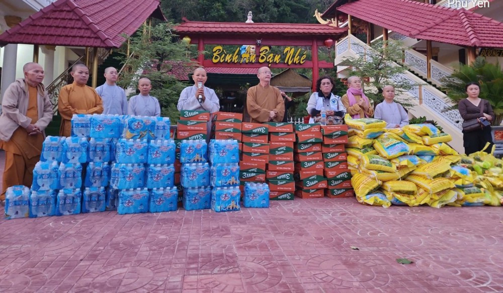 Lâm Đồng: Chùa Phước Minh và hành trình Thương Về Miền Trung 