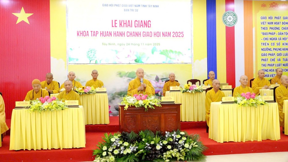 Tây Ninh: Lễ Khai giảng Khóa tập huấn Hành chánh Giáo hội năm 2025