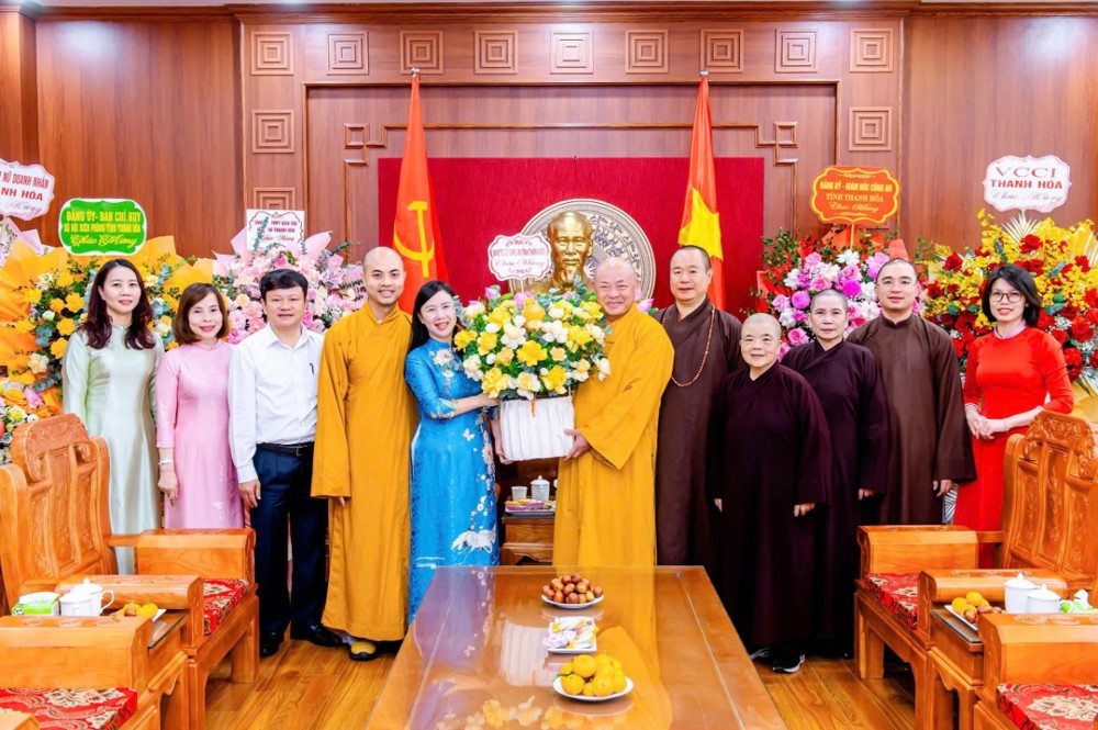 Thanh Hóa: Ban Trị sự GHPGVN tỉnh chúc mừng 95 năm ngày truyền thống MTTQ