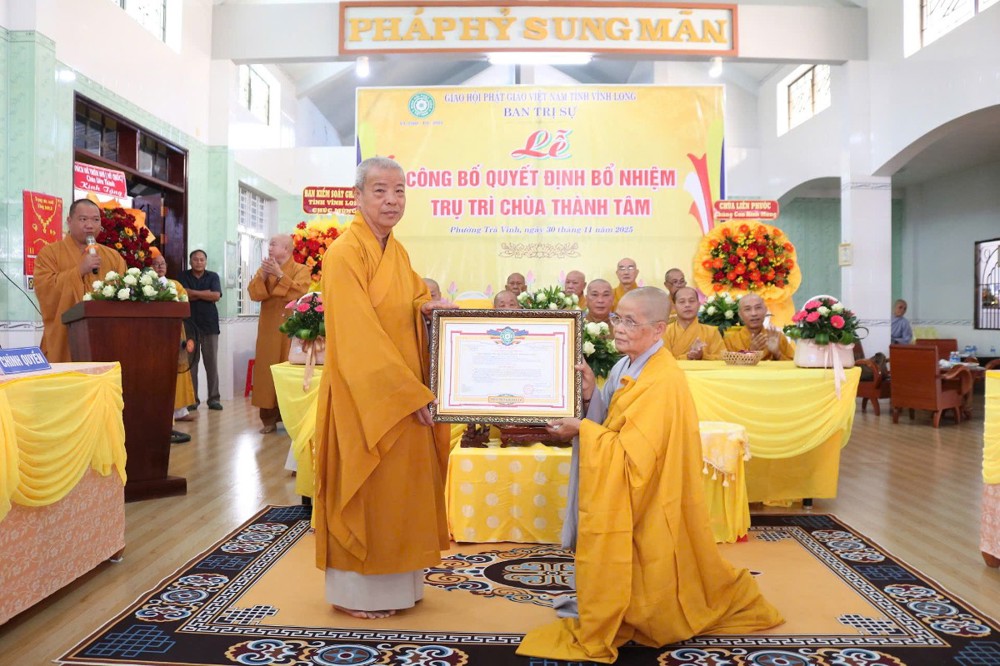 Vĩnh Long: Lễ công bố quyết định bổ nhiệm Trụ trì chùa Thành Tâm (Phường Trà Vinh) 