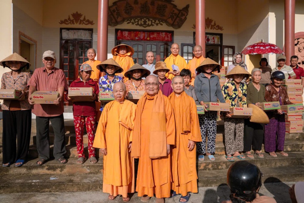 Đắk Lắk: “Chung một tấm lòng, chia sẻ yêu thương” – Hỗ trợ người dân vượt qua khó khăn sau bão lũ Kalmaegi