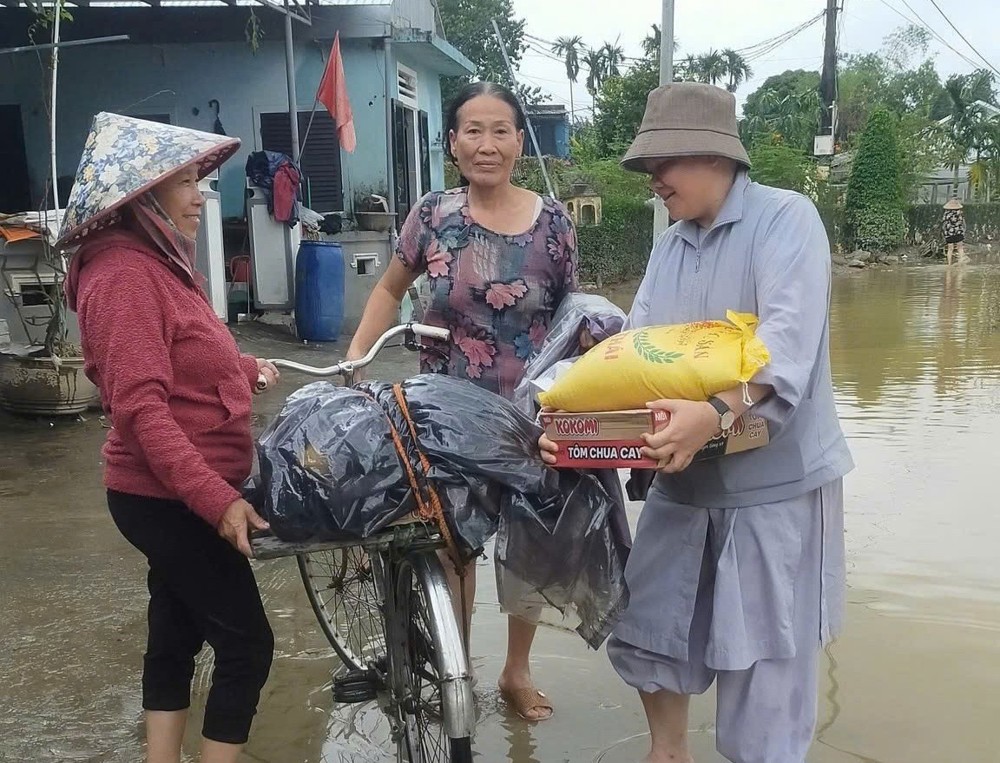 Quảng Trị: Chung tay giúp đỡ đồng bào bị ảnh hưởng bởi bão lũ 2025