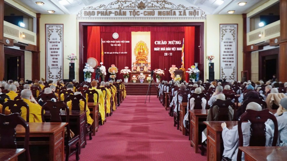 Học viện PGVN tại Hà Nội kỷ niệm 43 năm ngày Nhà giáo Việt Nam 20-11 