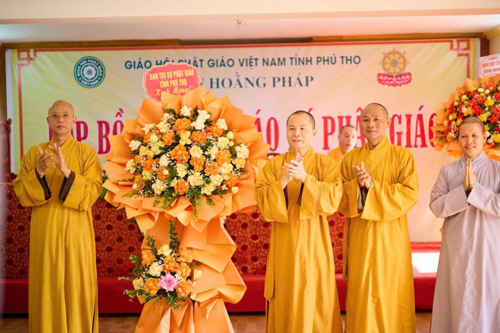 Phú Thọ: Khai giảng lớp bồi dưỡng giáo lý dành cho Phật tử tại chùa Linh Sơn