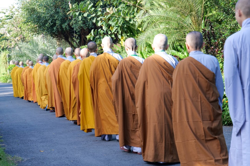 TP.HCM: Gần 200 hành giả an trú chánh niệm trong ngày tu thiền tại tu viện Long Hưng