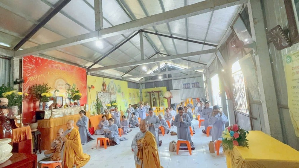 Vĩnh Long: Chùa Quan Âm tổ chức khóa tu “Một ngày an lạc” lần thứ 5