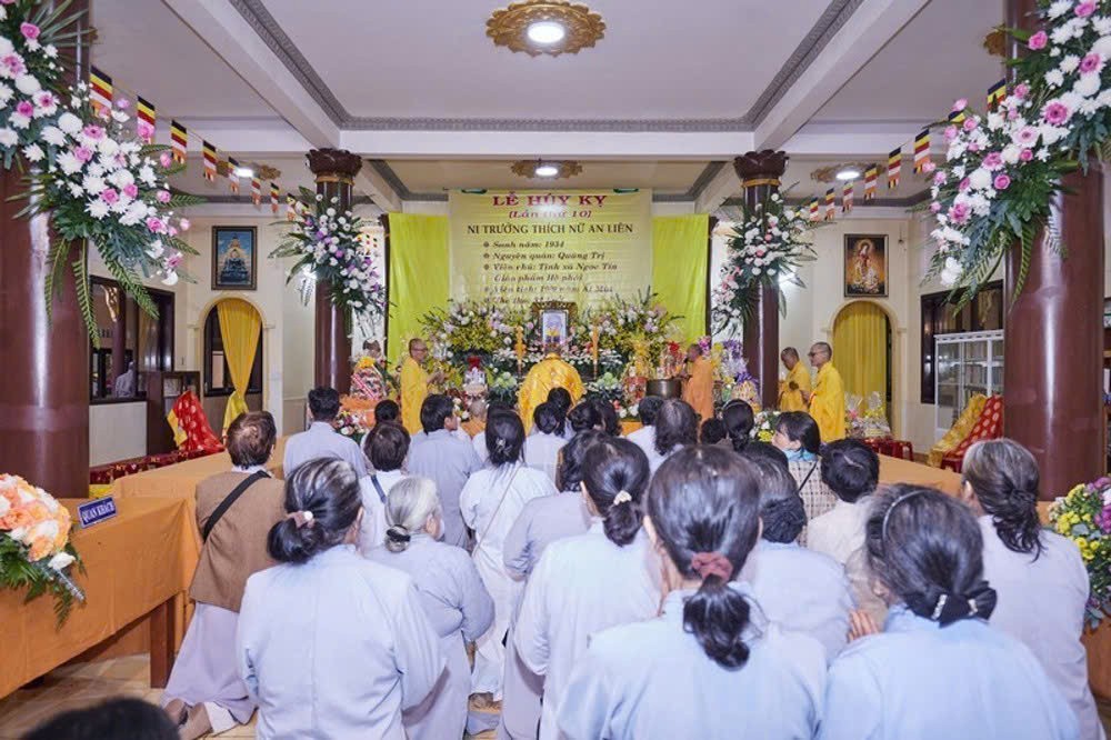 Lâm Đồng: Trang nghiêm Lễ Tưởng niệm 10 năm Ni trưởng An Liên khai sơn tịnh xá Ngọc Tín viên tịch 
