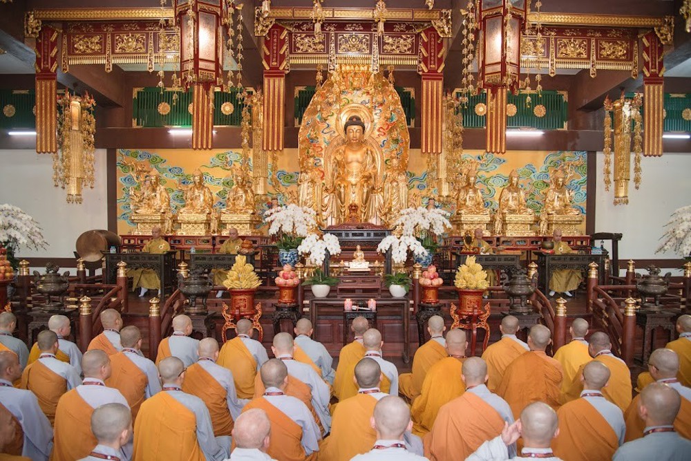 Gia Lai: Hình ảnh Giới tử được hướng dẫn các nghi thức trong Đại Giới đàn Cam Lộ Đỗng Quang