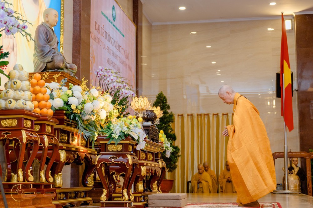 Lễ tưởng niệm 717 năm ngày Đức Phật hoàng Trần Nhân Tông nhập Niết-bàn tại Việt Nam Quốc Tự