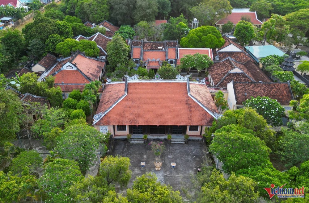 Vẻ đẹp của ngôi chùa hơn 350 năm tuổi ở Gia Lai