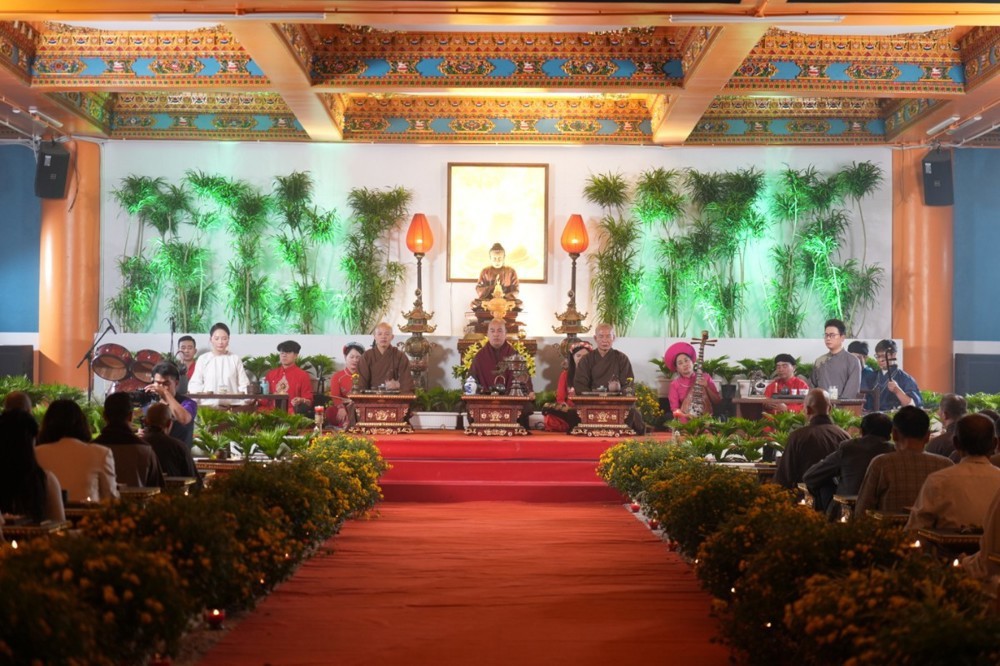 Thiền trà tri ân – Nơi tâm được soi chiếu qua từng giọt trà