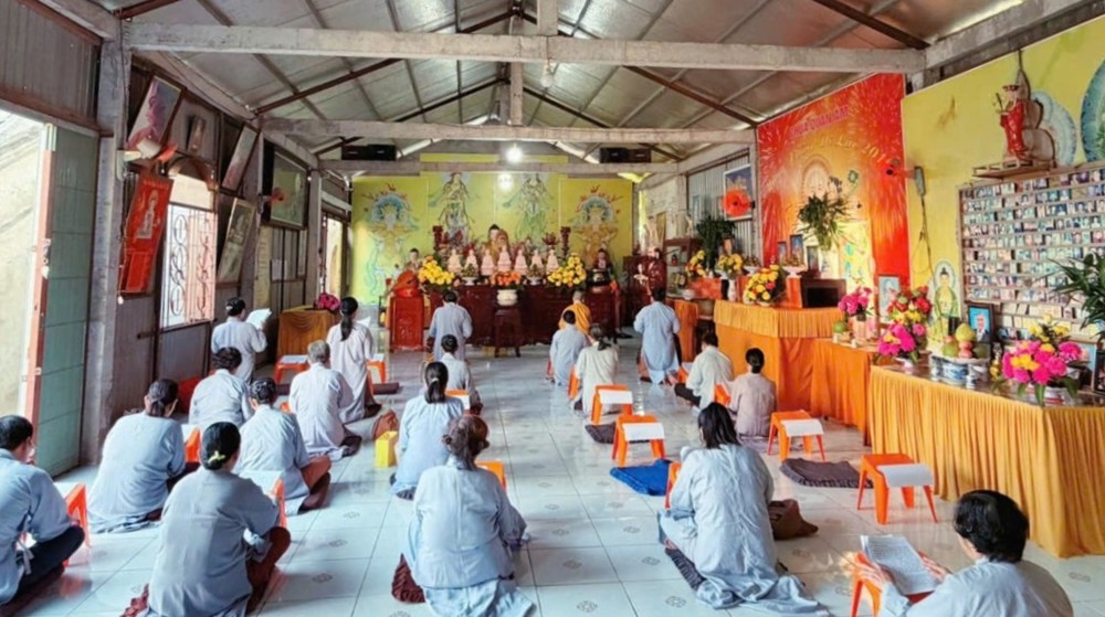 Vĩnh Long: Khóa tu “Một Ngày An Lạc” lần thứ 6 diễn ra trang nghiêm tại chùa Quan Âm