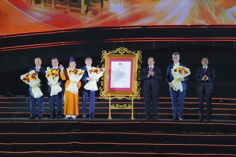 Quần thể di tích Yên Tử - Vĩnh Nghiêm - Côn Sơn, Kiếp Bạc đón nhận bằng Di sản văn hóa thế giới