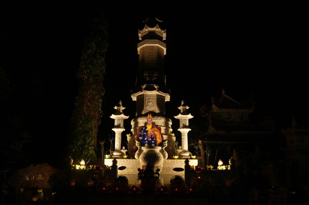 Tây Ninh: Đêm hoa đăng tưởng niệm Hòa thượng Thích Trí Chánh – Nguyên Viện chủ chùa Giác Nguyên