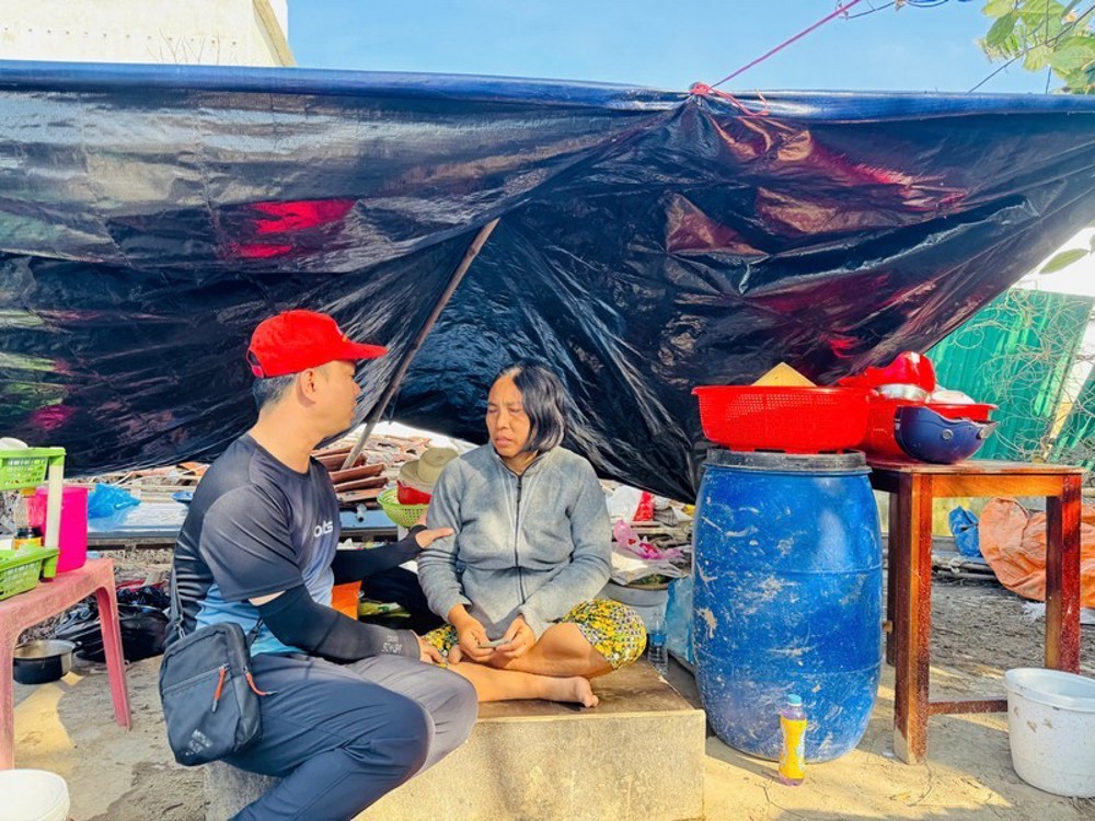 Phú Yên sau lũ - những phận người gồng mình đứng dậy từ hoang tàn