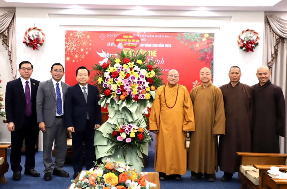 Hà Nội: GHPGVN Chúc Mừng Giáng Sinh 2025 Tại Tổng Hội Thánh Tin Lành Việt Nam Miền Bắc