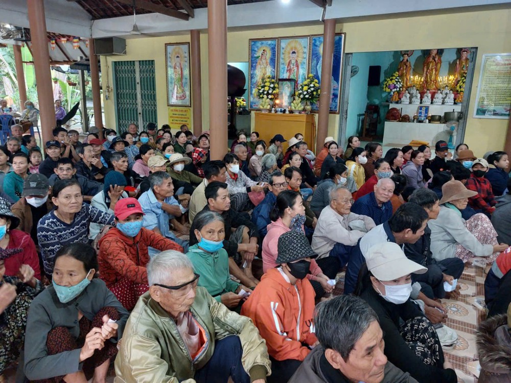 Đắk Lắk: Lan tỏa yêu thương sau mưa lũ - trao 745 phần quà đến người dân và học sinh 