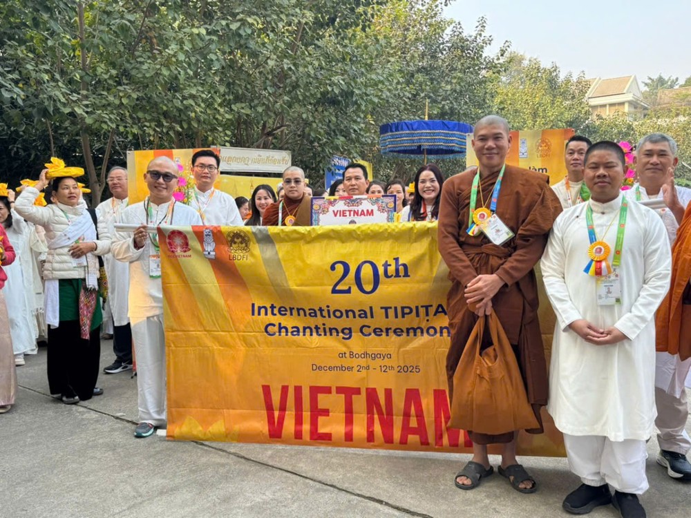   10 NGÀY VANG VỌNG DƯỚI CỘI BỒ ĐỀ: KHI 17.000 NGƯỜI CÙNG "GIỮ LỬA" VÀ DẤU ẤN HÒA HỢP CỦA VIỆT NAM