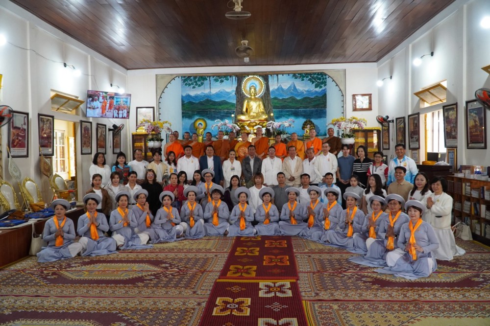 Đà Nẵng: Đoàn Đại Học Phật Giáo Mahachulalongkornrajavidyalaya (Mcu) Viếng Thăm Chùa Tam Bảo Dịp Đầu Năm 2026