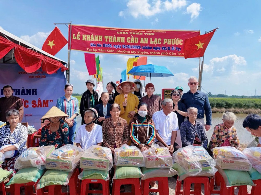 Cần Thơ: Chùa Thiên Thới tiếp tục khánh thành 3 cầu nông thôn