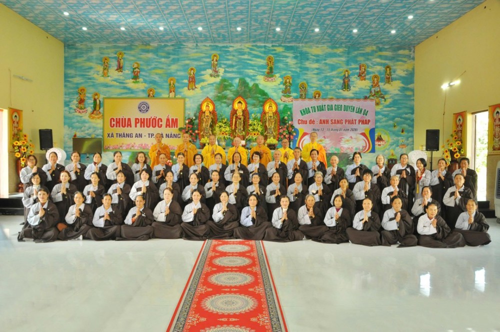 Đà Nẵng: Khai mạc khóa tu xuất gia gieo duyên lần thứ 04 tại chùa Phước Ấm.