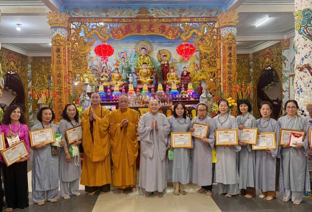 Cà Mau: Chùa Thiền Lâm trang nghiêm tổ chức lễ Tạ pháp và tổng kết khóa tu Bát Quan trai giới