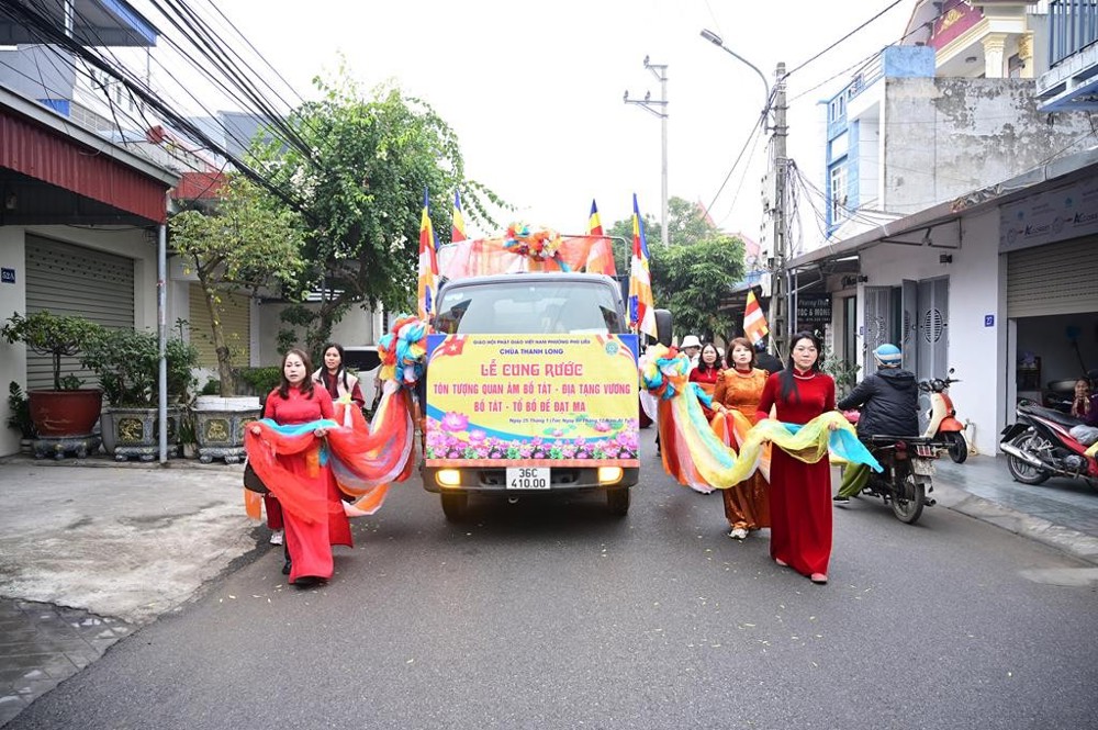 Hải Phòng: Lễ cung rước tôn tượng chư Bồ tát và chư Tổ về chùa Thanh Long (Lệ Tảo)