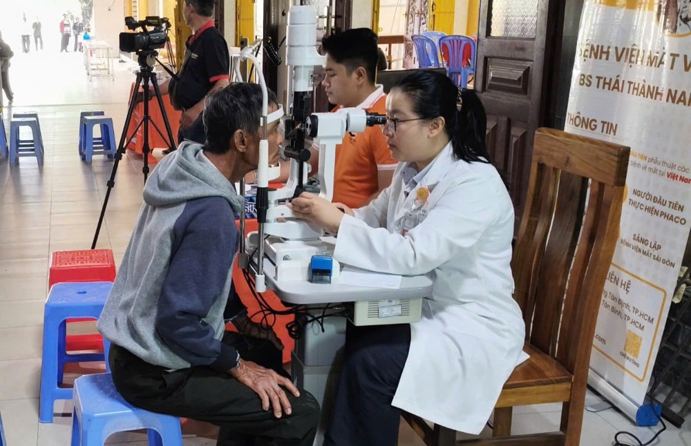 Đồng Nai: Ánh sáng Phổ Quang - Thắp lại niền tin, mở lối ánh sáng cho người nghèo