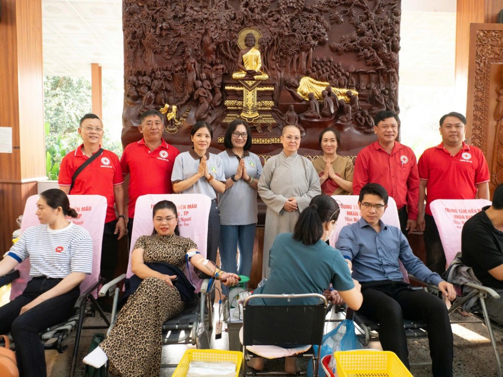 TP.HCM: Tu viện Long Hưng tiếp nhận 130 đơn vị máu trong chương trình hiến máu nhân đạo lần thứ 7