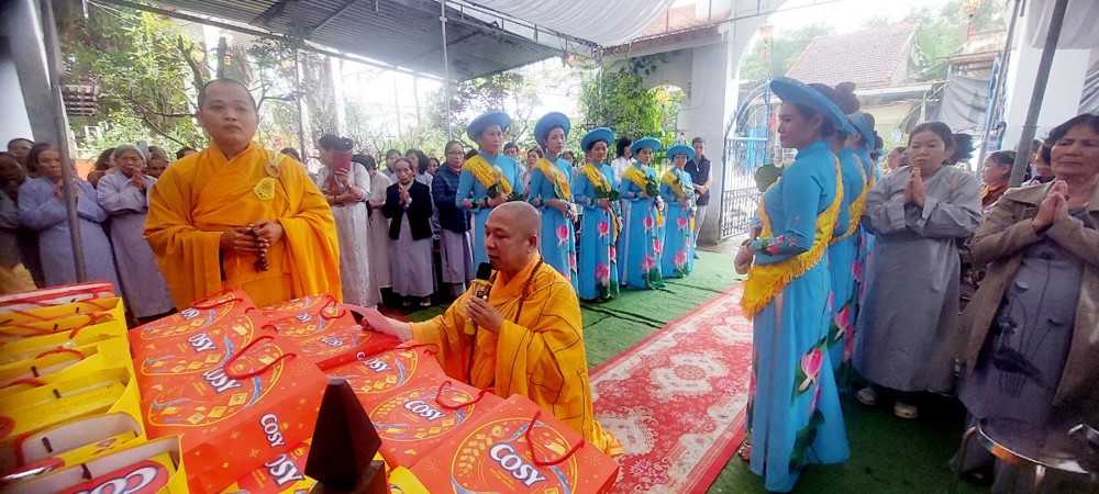 Đà Nẵng: Chùa Thu Bồn Trang Nghiêm Kính Mừng Ngày Khánh Đản Đức Phật A Di Đà