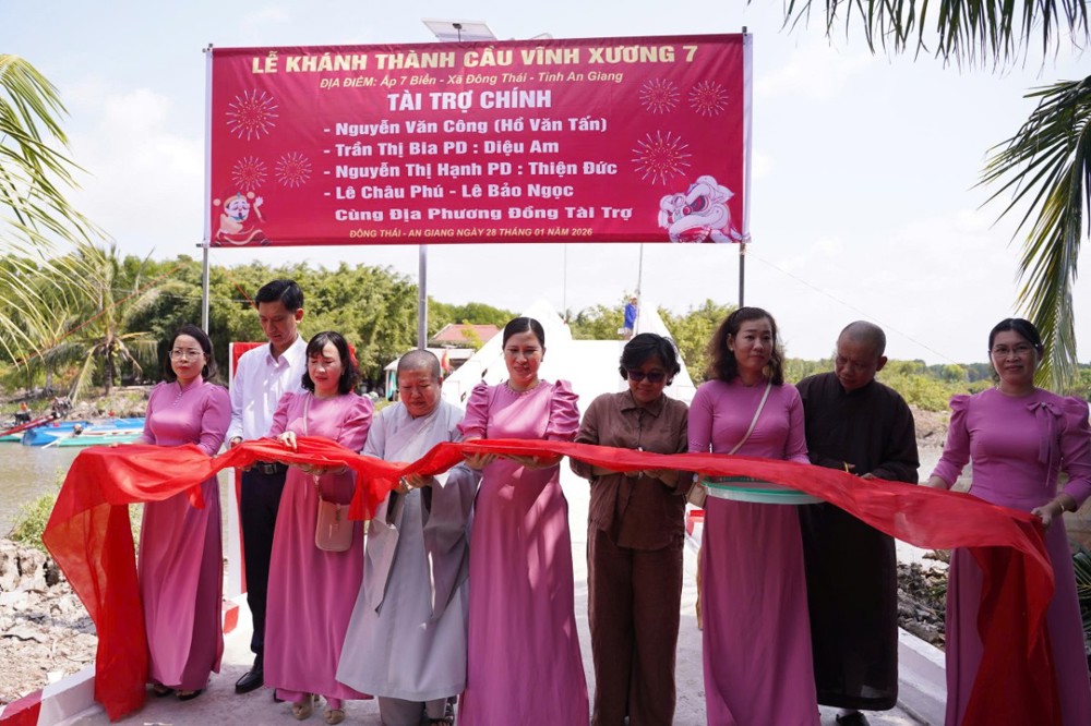 An Giang: Chùa Vĩnh Xương khánh thành cầu giao thông nông thôn Vĩnh Xương 7 tại xã Đông Thái